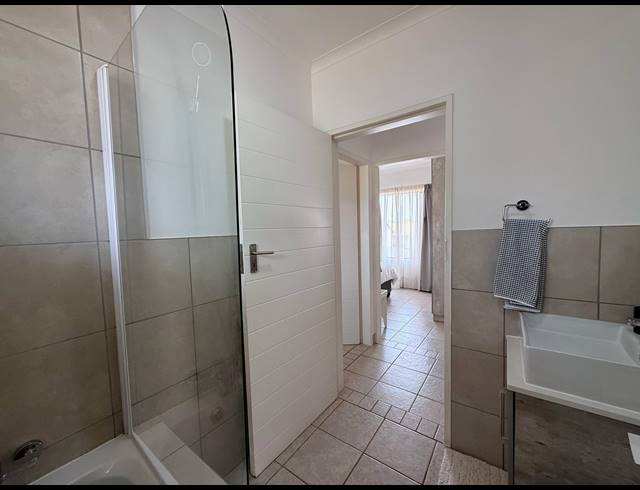 2 BEDROOM APARTMENT FOR SALE IN MONAVONI
